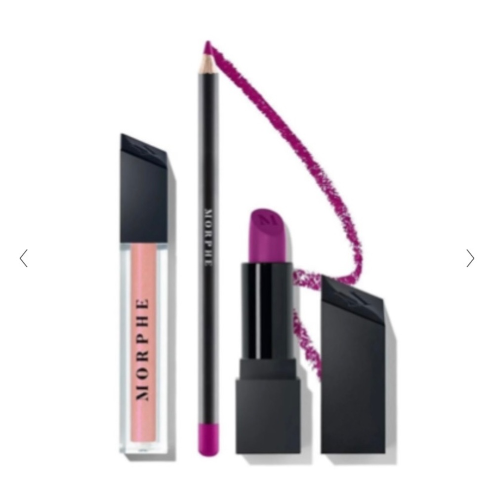 Out & A Pout BERRY NECESSARY by MORPHE
